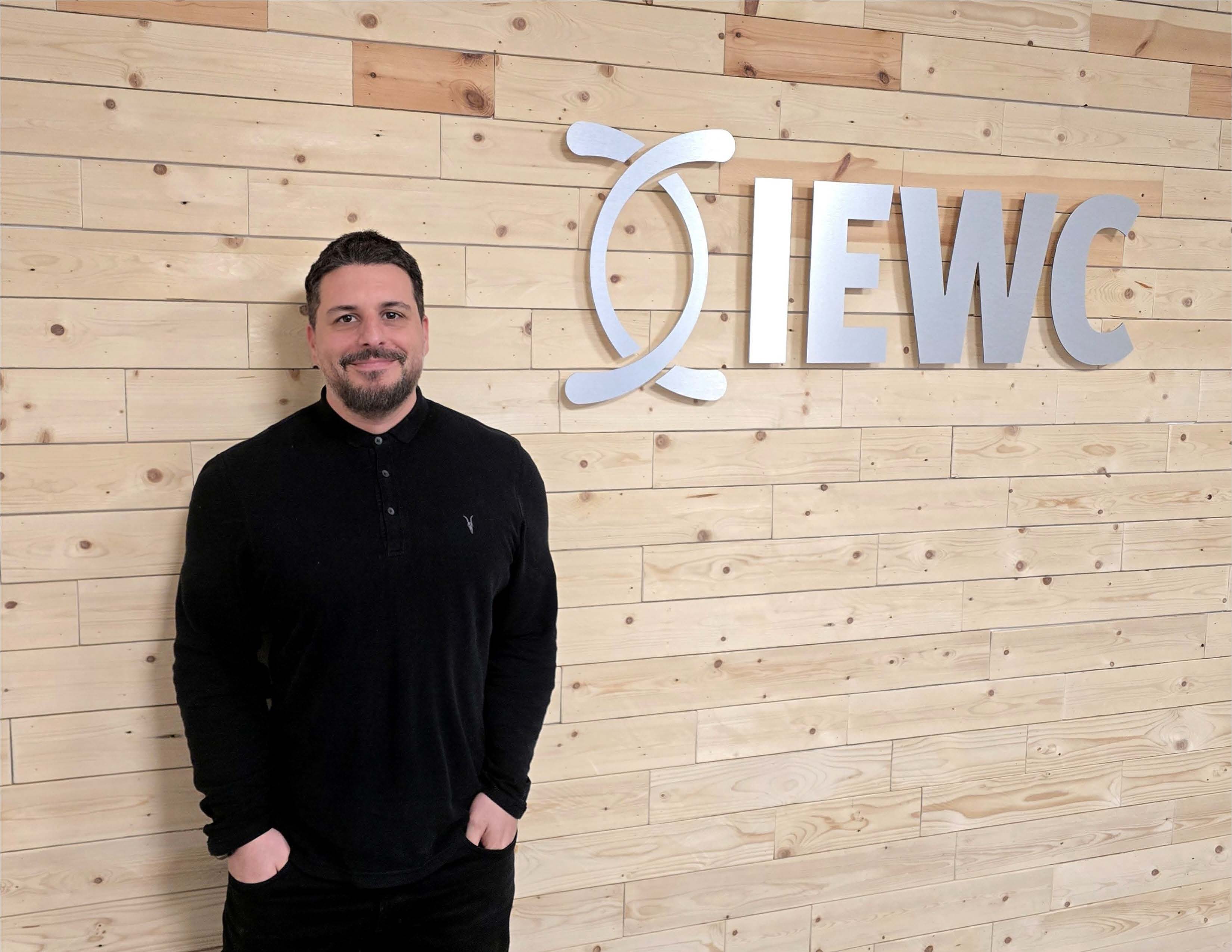 Meren Rojo, VA Sales and Operations Leader